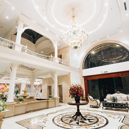 Manh Quan Luxury Hotel Vinh Yen Exterior foto