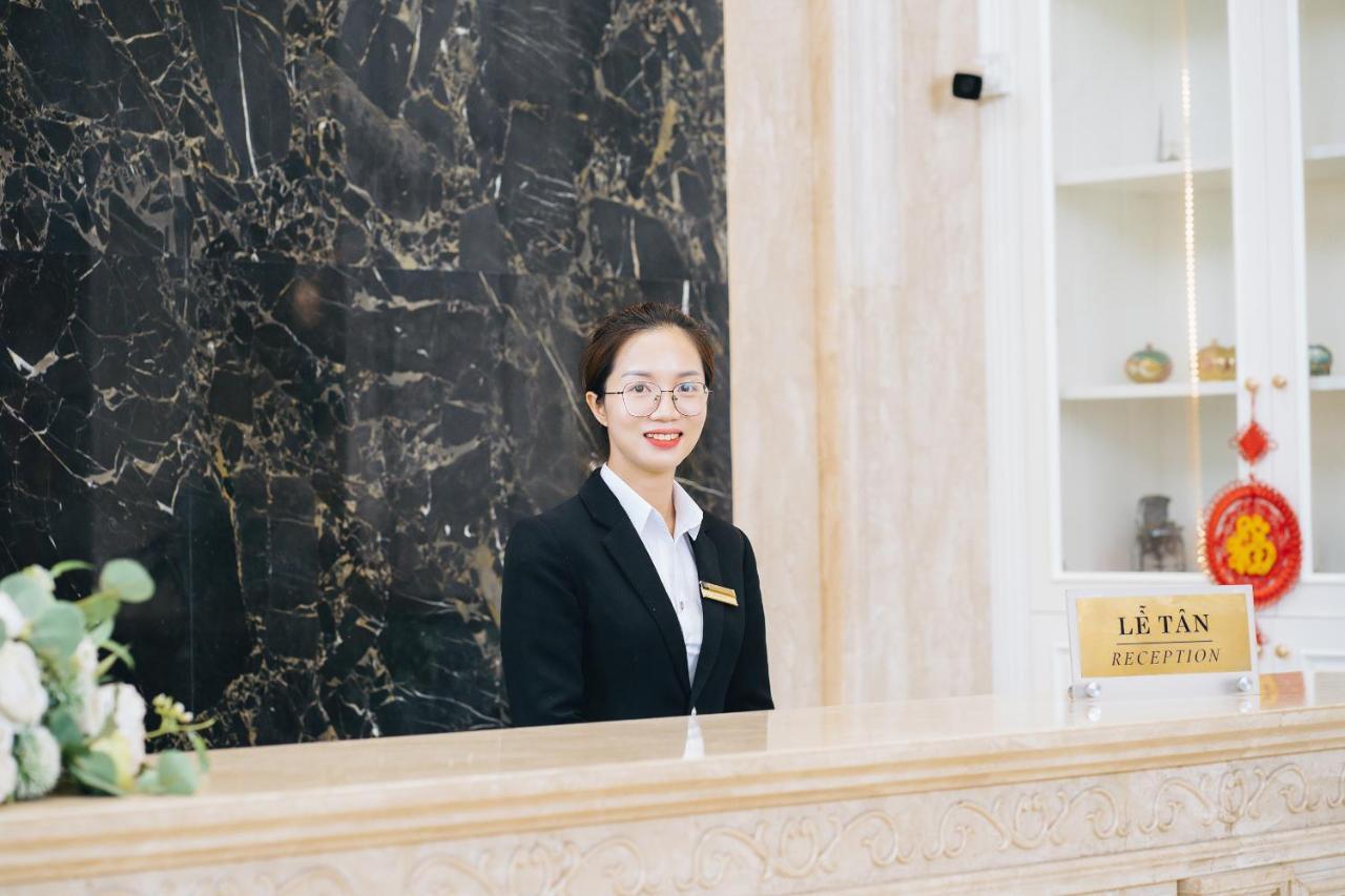 Manh Quan Luxury Hotel Vinh Yen Exterior foto