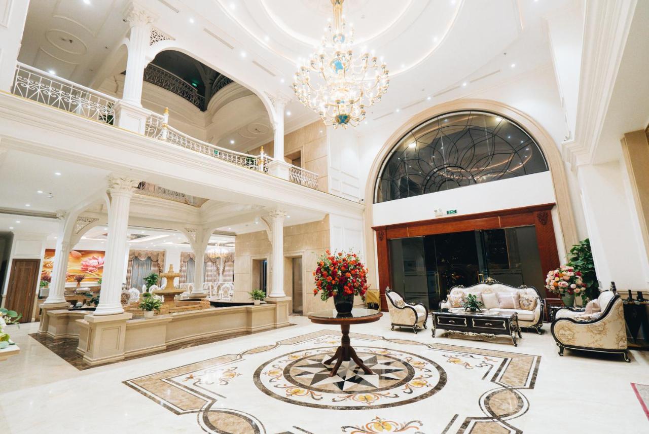 Manh Quan Luxury Hotel Vinh Yen Exterior foto