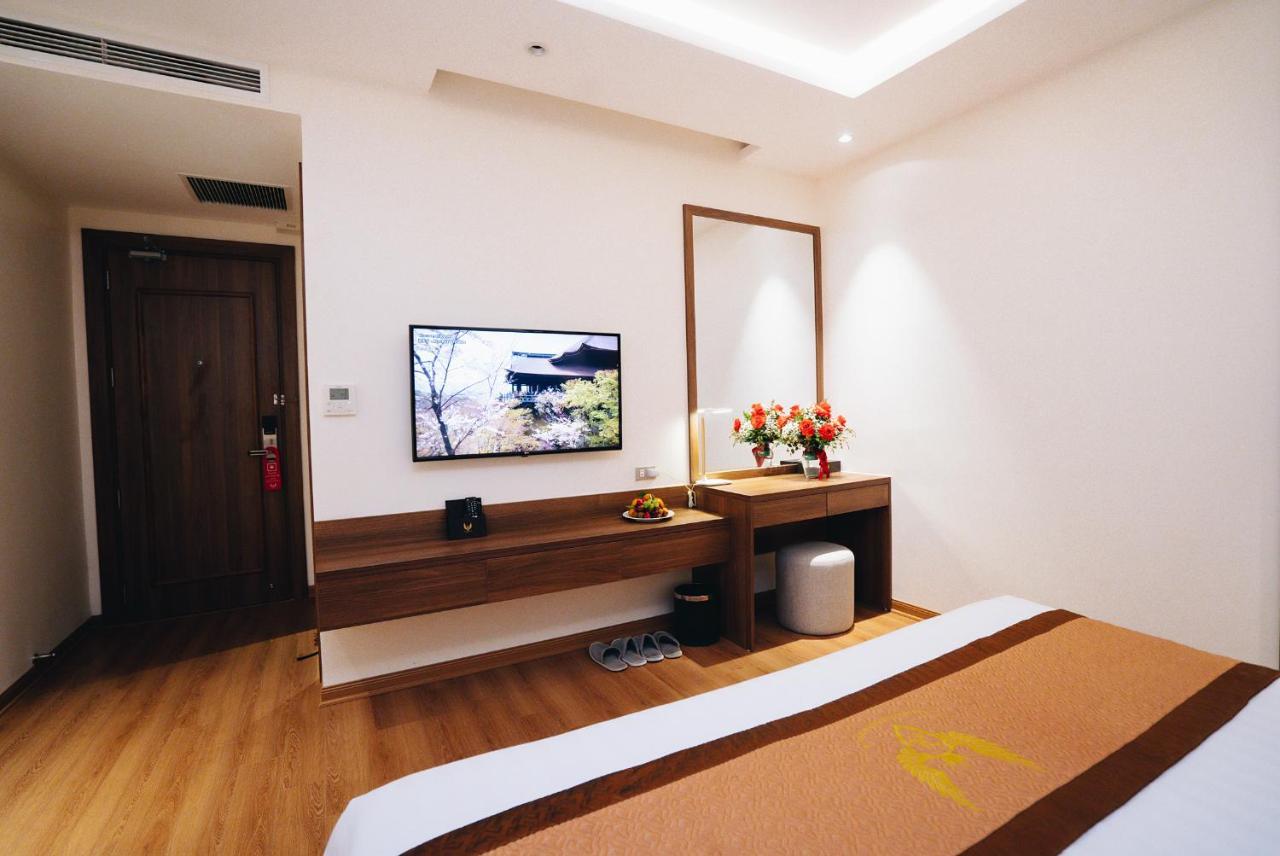 Manh Quan Luxury Hotel Vinh Yen Exterior foto