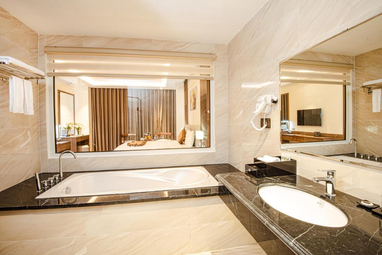 Manh Quan Luxury Hotel Vinh Yen Exterior foto